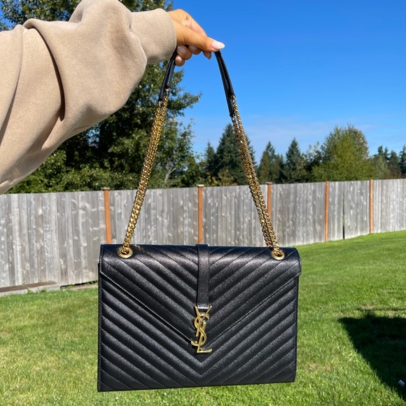 Authentic YSL LARGE ENVELOPE CHAIN BAG in Black - Picture 2 of 14